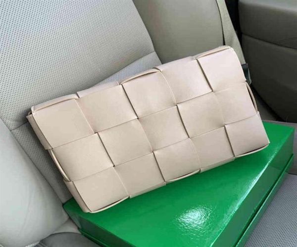 bvs divani new women039s woven single shoulder messenger bag magnetic buckle magic cube bag pillow bag tofu leisure women dco b4851115
bvs divani new women039s woven single shoulder messenger bag magnetic buckle magic cube bag pillow bag tofu leisure women dco b4851115