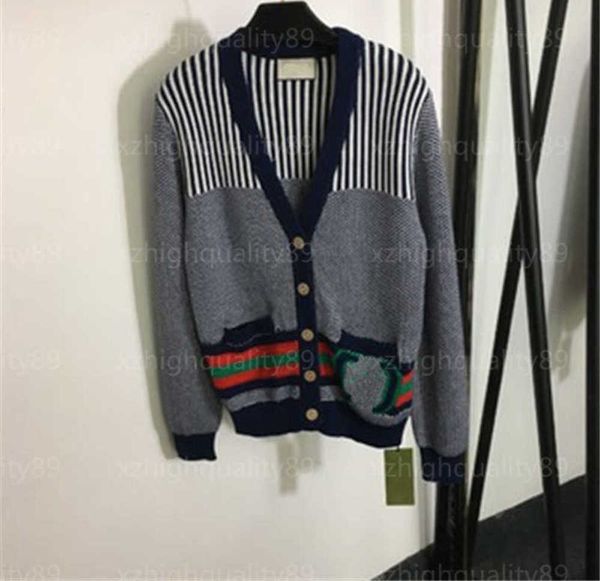 knitted sweaters womens cardigan designer jumper women sweater vertical striped color blocking splicing v-neck long sleeved wool knit coat d, White;black
knitted sweaters womens cardigan designer jumper women sweater vertical striped color blocking splicing v-neck long sleeved wool knit coat d, White;black