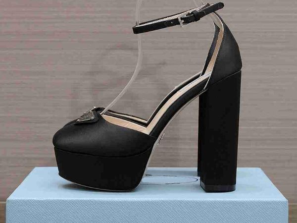 5a dress shoes pr8126330 crystals satin pumps 13.5cm high heels sandals discount desinger shoes for women size 35-42 fendave, Black
5a dress shoes pr8126330 crystals satin pumps 13.5cm high heels sandals discount desinger shoes for women size 35-42 fendave, Black