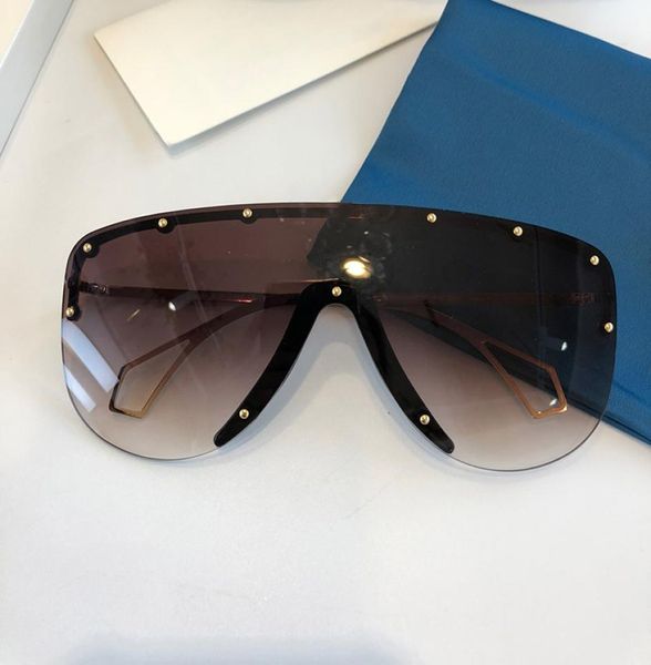 new fashion 0667s sunglasses connected lens big size half frame with small rivets 0667 mask sunglasses popular outdoors qualit9011588, White;black
new fashion 0667s sunglasses connected lens big size half frame with small rivets 0667 mask sunglasses popular outdoors qualit9011588, White;black