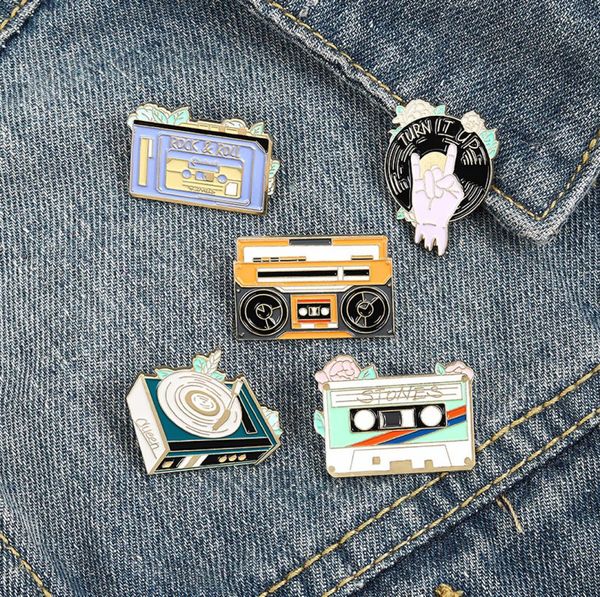 cute cd tape enamel brooches pin for women girl fashion jewelry accessories metal vintage brooches pins badge whole gift2471907, Gray
cute cd tape enamel brooches pin for women girl fashion jewelry accessories metal vintage brooches pins badge whole gift2471907, Gray
