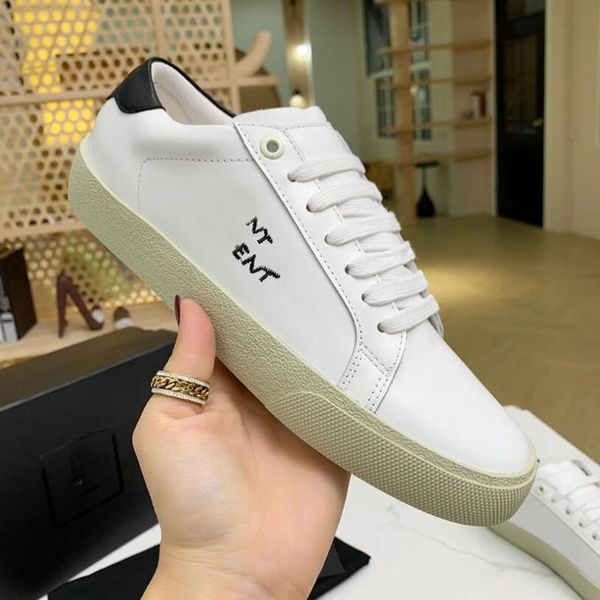 with box sneaker for men women classic trainers love sneakers leather mens trainers sports sneakers size us5-12, Black
with box sneaker for men women classic trainers love sneakers leather mens trainers sports sneakers size us5-12, Black