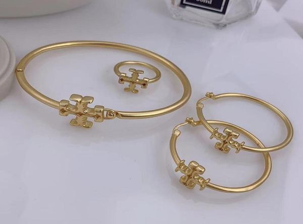hoop huggie real 18k gold plated brand stud earring ring cuff letter earrings1489291, Golden;silver
hoop huggie real 18k gold plated brand stud earring ring cuff letter earrings1489291, Golden;silver