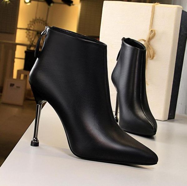 pointed toe high heels ankle boots for women autumn spring fashion party dress thin heel short boots shoes2163102, Black
pointed toe high heels ankle boots for women autumn spring fashion party dress thin heel short boots shoes2163102, Black