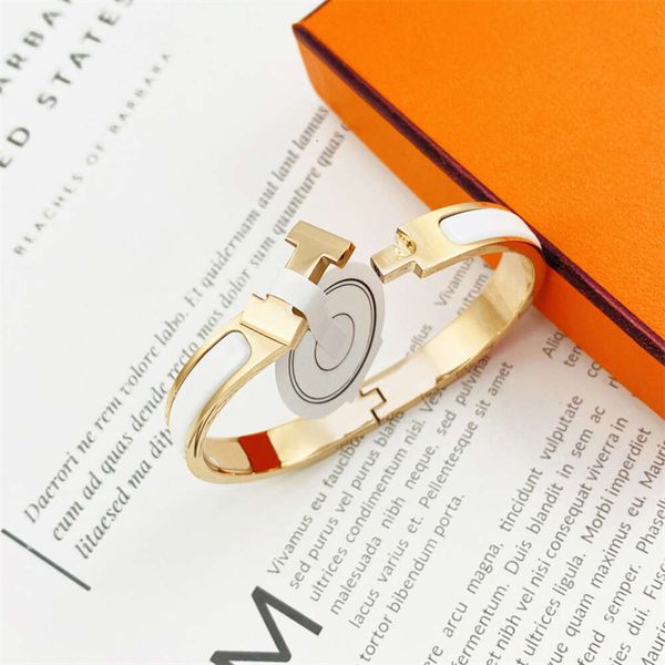 bracelet designer h bracelet buckle women's bracelet narrow version high edition h bracelet fashion ol letter titanium steel small mark, Black
bracelet designer h bracelet buckle women's bracelet narrow version high edition h bracelet fashion ol letter titanium steel small mark, Black