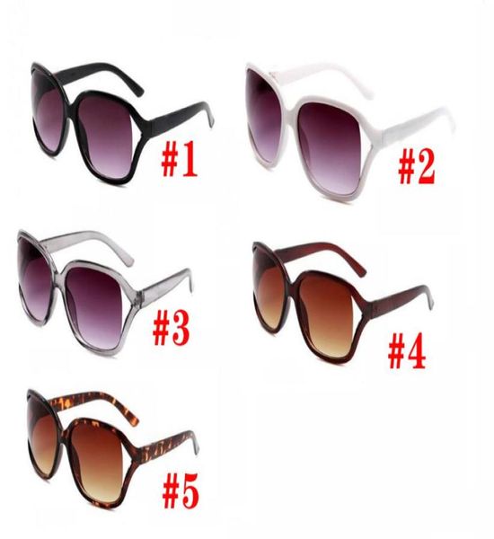 summer woman fshion sunglasses reflective coating square sun glasses ladies outdoor drving beach sun glasses 5colors 3550515, White;black
summer woman fshion sunglasses reflective coating square sun glasses ladies outdoor drving beach sun glasses 5colors 3550515, White;black