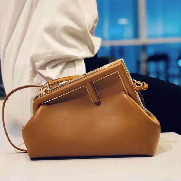 designer bags bag cloud bag cowhide women's bag armpit shoulder bag fanny's messenger handbag winter f bag owx8
designer bags bag cloud bag cowhide women's bag armpit shoulder bag fanny's messenger handbag winter f bag owx8