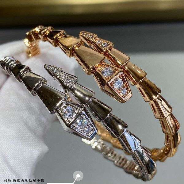 bracelet designer bulgar viper golden snake bracelet women's cnc exquisite rose gold head tail diamond set snake bone smooth spring bra, Black
bracelet designer bulgar viper golden snake bracelet women's cnc exquisite rose gold head tail diamond set snake bone smooth spring bra, Black