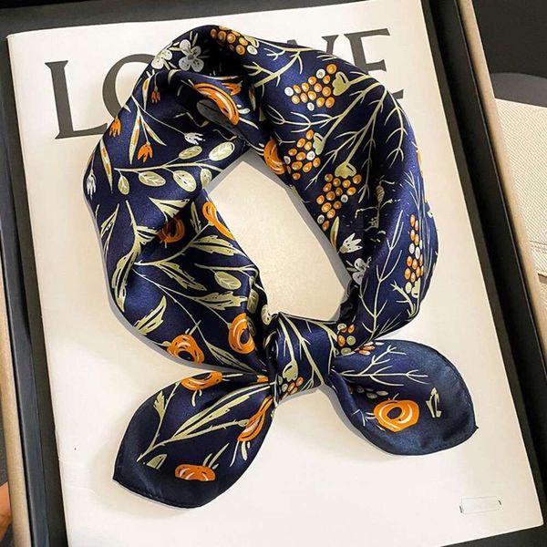 korean style retract printed scarf womens dual use spring and autumn decorative warm silk small shawl, Blue;gray
korean style retract printed scarf womens dual use spring and autumn decorative warm silk small shawl, Blue;gray