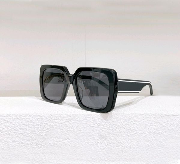 shiny black square sunglasses dark grey lens for women sun glasses sonnenbrille wrap occhiali da sole uv eyewear with box4734398, White;black
shiny black square sunglasses dark grey lens for women sun glasses sonnenbrille wrap occhiali da sole uv eyewear with box4734398, White;black