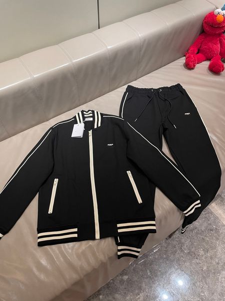 2023 men cotton designer tracksuit slongsleeve casual sportsuit asian size -3xl black color, Gray
2023 men cotton designer tracksuit slongsleeve casual sportsuit asian size -3xl black color, Gray