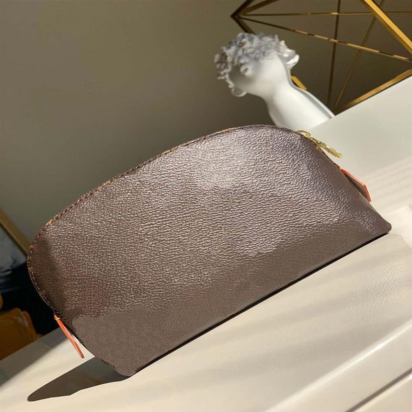 women cosmetic bag toilet pouch genuine leather toiletry case fashion designer make up bags wash3068
women cosmetic bag toilet pouch genuine leather toiletry case fashion designer make up bags wash3068