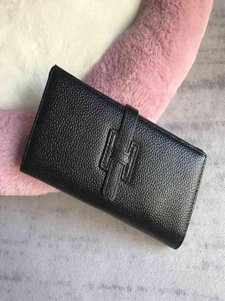 wallet 2021 women039s style hand holding mobile phone bag leather h buckle long71303552582012, Red;black
wallet 2021 women039s style hand holding mobile phone bag leather h buckle long71303552582012, Red;black