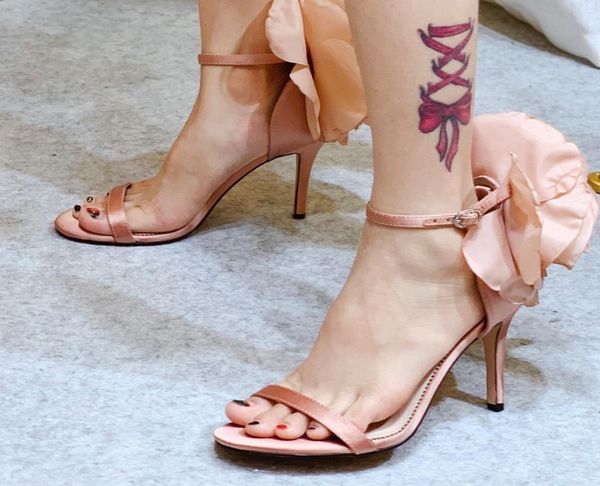 satin women wedding dress fashion high heeled sandals black red pink floral design party summer sandals shoes thin heeled roman sa9416173
satin women wedding dress fashion high heeled sandals black red pink floral design party summer sandals shoes thin heeled roman sa9416173