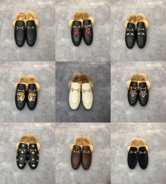 luxury designer mules women fur slippers winter outdoor fashion flat mule ladies loafers womens fw slides princetown suede embroid9231185, Black
luxury designer mules women fur slippers winter outdoor fashion flat mule ladies loafers womens fw slides princetown suede embroid9231185, Black