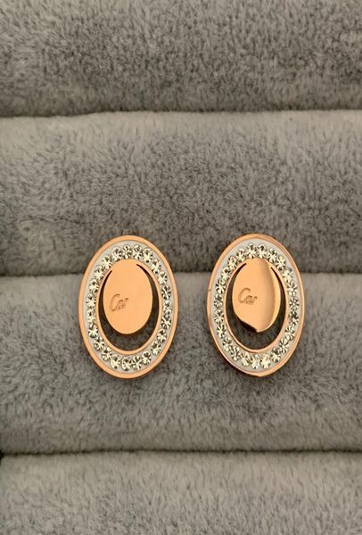 2021 deluxe big silver rose gold diamond letter dangle earring 3 colors earrings for women men party 316l stainless steel fash9028726
2021 deluxe big silver rose gold diamond letter dangle earring 3 colors earrings for women men party 316l stainless steel fash9028726