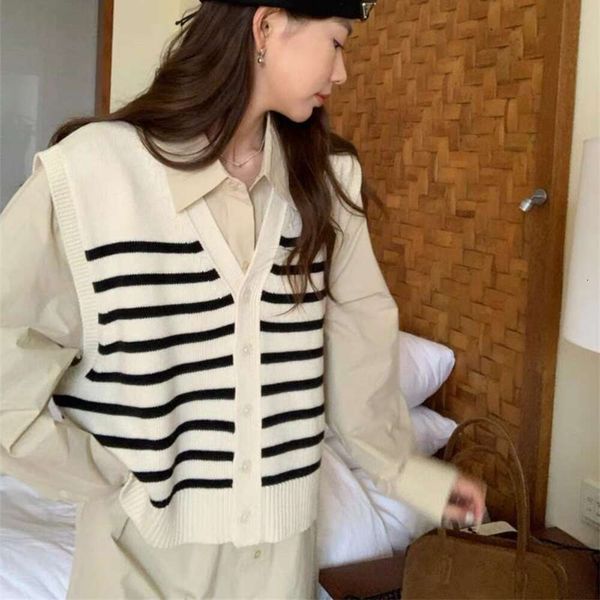 autumn korean style preppy striped knit cardigan vest female short slippers, Black;white
autumn korean style preppy striped knit cardigan vest female short slippers, Black;white