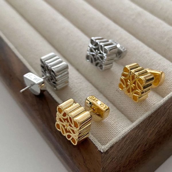 earrings designer loewees earrings for women 2023 new fashionable metal earrings light luxury and advanced design sense small fragrant earri, Golden;silver
earrings designer loewees earrings for women 2023 new fashionable metal earrings light luxury and advanced design sense small fragrant earri, Golden;silver