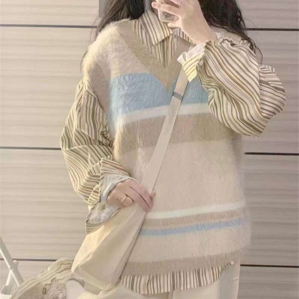 preppy striped v neck knitted vest for women in spring and autumn fashion, Black;white
preppy striped v neck knitted vest for women in spring and autumn fashion, Black;white