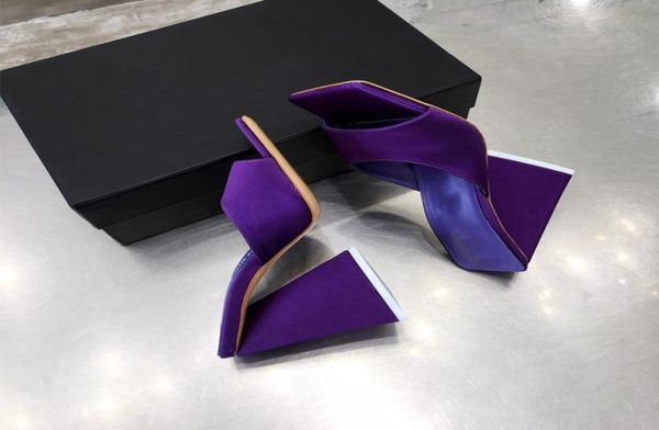 customized triangle shaped heel logo printed slipper sandal details in place leather cattle lacquer satin parchment foot pad impor1960267, Black
customized triangle shaped heel logo printed slipper sandal details in place leather cattle lacquer satin parchment foot pad impor1960267, Black