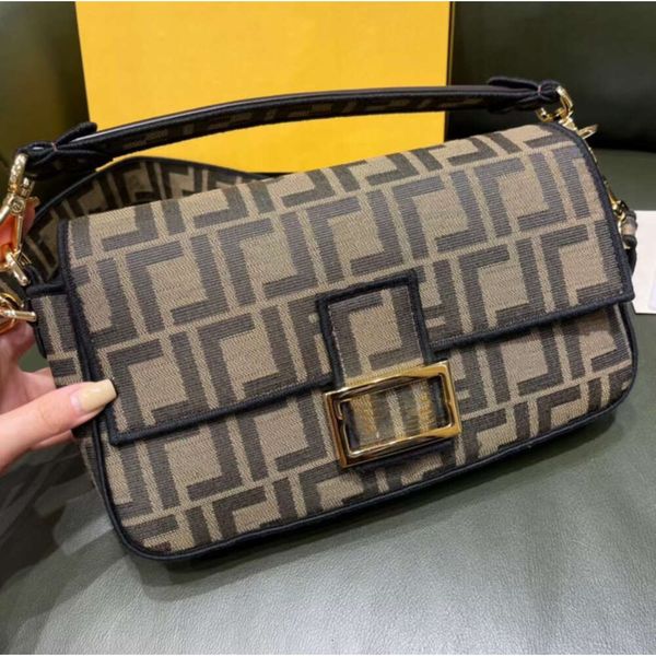 evening bags 2022 luxury designer handbags presbyopia baguette vintage shoulder bags women's handbags wallets clutches
evening bags 2022 luxury designer handbags presbyopia baguette vintage shoulder bags women's handbags wallets clutches