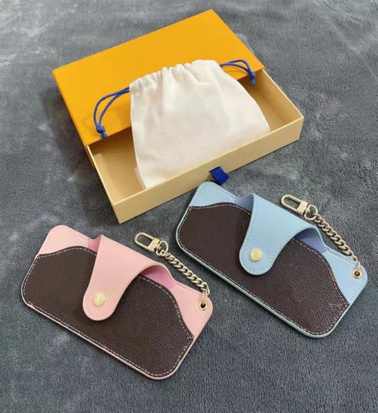 

fashion leather designer glasses bag pendant blue pink creative glasses box for women keychain charm myopia eyeglasses case packag5394889