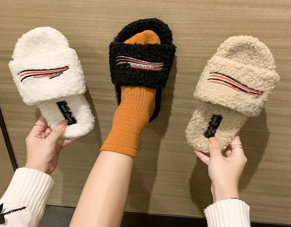 women ladys girls furry slide slipper spring and autumn wool white logo embroidery fashion comfortable barefoot wear f4379715, Black
women ladys girls furry slide slipper spring and autumn wool white logo embroidery fashion comfortable barefoot wear f4379715, Black
