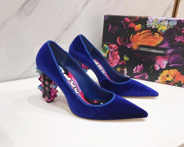 2021 good quality fashion women luxurys designers shoes designer sandals womens luxury high heels sandal dress shoess with box siz6037342, Black
2021 good quality fashion women luxurys designers shoes designer sandals womens luxury high heels sandal dress shoess with box siz6037342, Black