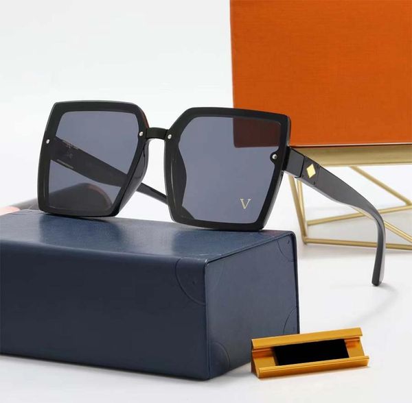 fashion sunglasses designer beach glasses for man woman 2 styles optional 477191, White;black
fashion sunglasses designer beach glasses for man woman 2 styles optional 477191, White;black