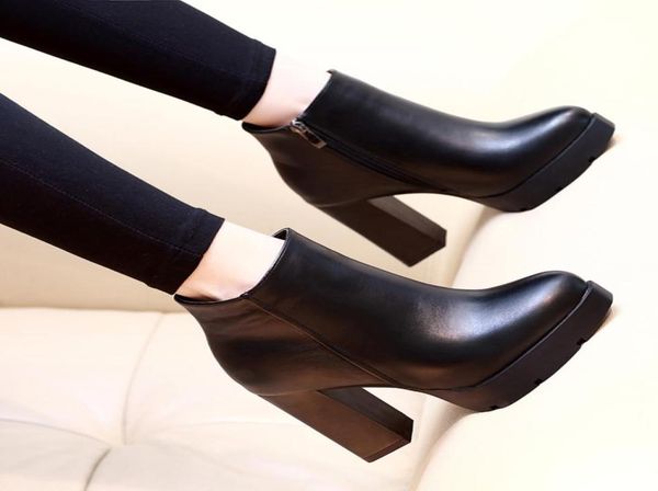 autumn winter women ankle boots high heels chunky heels platform pu leather short booties black ladies shoes good quality1001646
autumn winter women ankle boots high heels chunky heels platform pu leather short booties black ladies shoes good quality1001646