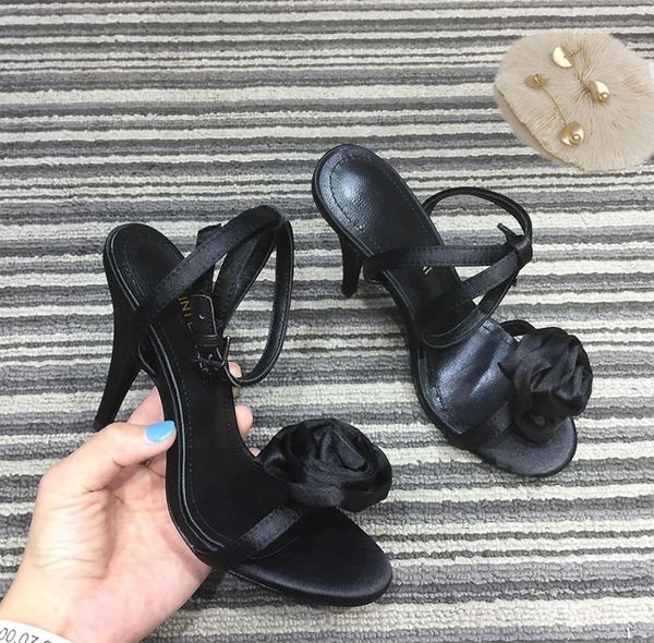 women039s opentoed leather sandals stiletto silk face rose flower high heels size3540black3119631, Black
women039s opentoed leather sandals stiletto silk face rose flower high heels size3540black3119631, Black