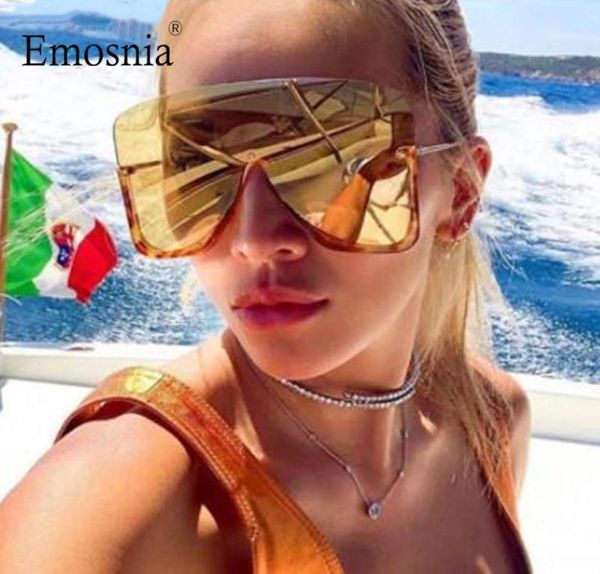 2021 fashion new semirimless sunglasses men women vintage oversized square designer sun glass ladies uv400 eyewear1129102, White;black
2021 fashion new semirimless sunglasses men women vintage oversized square designer sun glass ladies uv400 eyewear1129102, White;black