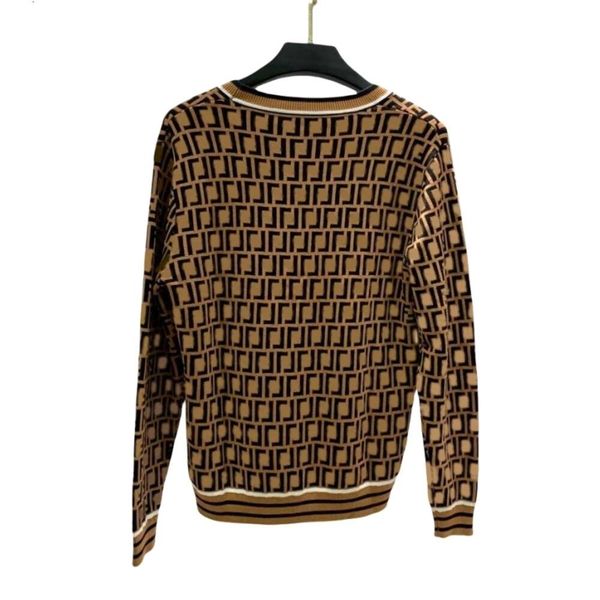 designer sweater cardigan knitted double f letter tees jacquard temperament v-neck thin knit jacket for men and women of the same style, Black
designer sweater cardigan knitted double f letter tees jacquard temperament v-neck thin knit jacket for men and women of the same style, Black