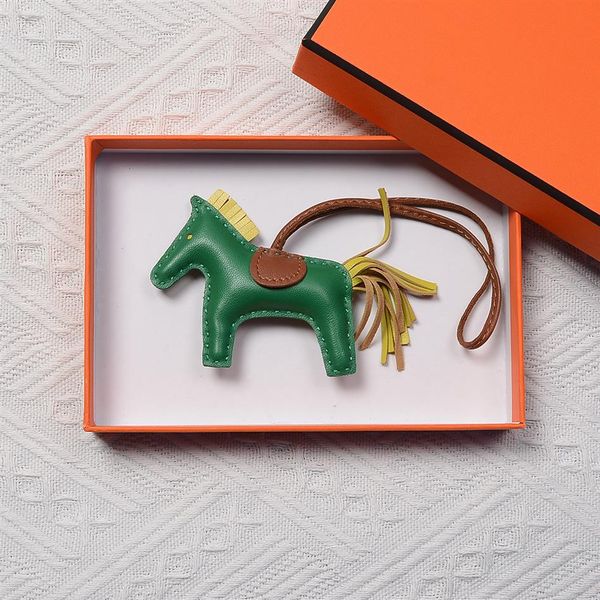 classic women's bag pendant high-end handmade leather car key chain horse pendant meta with box320r, Black 
classic women's bag pendant high-end handmade leather car key chain horse pendant meta with box320r, Black