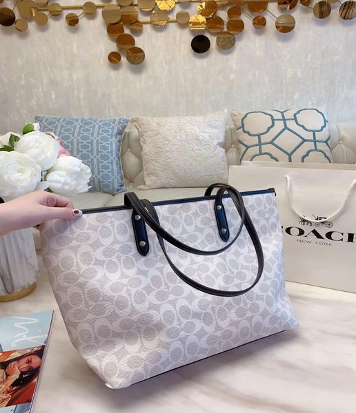2020 new women bag13coach13women handbags13bags luxury designer13s women bags13fashion shoulder13bag 04668014613, Blue;gray
2020 new women bag13coach13women handbags13bags luxury designer13s women bags13fashion shoulder13bag 04668014613, Blue;gray