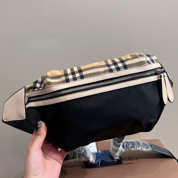 designer bag shoulder bags pocket versatile large capacity portable messenger leather bag black brown canvas pocket 002
designer bag shoulder bags pocket versatile large capacity portable messenger leather bag black brown canvas pocket 002
