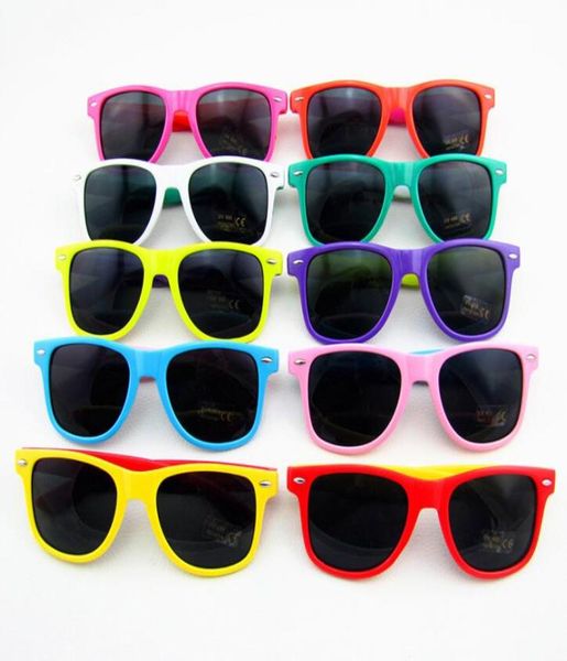 20pcs classic plastic sunglasses retro vintage square sun glasses for women men adults eyeglasses kids children glasses4035927, White;black
20pcs classic plastic sunglasses retro vintage square sun glasses for women men adults eyeglasses kids children glasses4035927, White;black