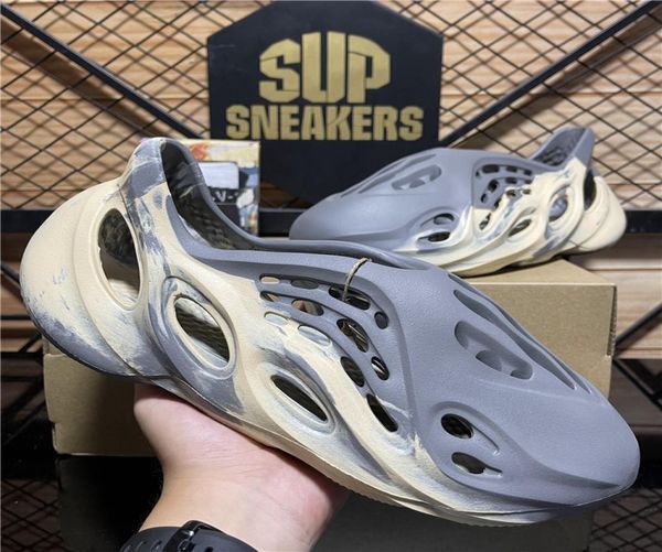 runner men women designer sandals ss slides slippers massage slide moon grey mineral blue summer beach flat luxury designers sandal 36-48 eu, Black
runner men women designer sandals ss slides slippers massage slide moon grey mineral blue summer beach flat luxury designers sandal 36-48 eu, Black