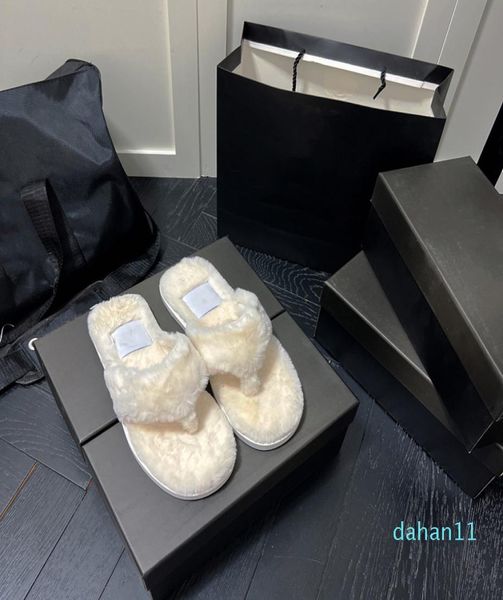 designers slippers solid color plush design warmth slippers leisure temperament versatile indoor el wear warm thick bottom shoe4127452, Black
designers slippers solid color plush design warmth slippers leisure temperament versatile indoor el wear warm thick bottom shoe4127452, Black