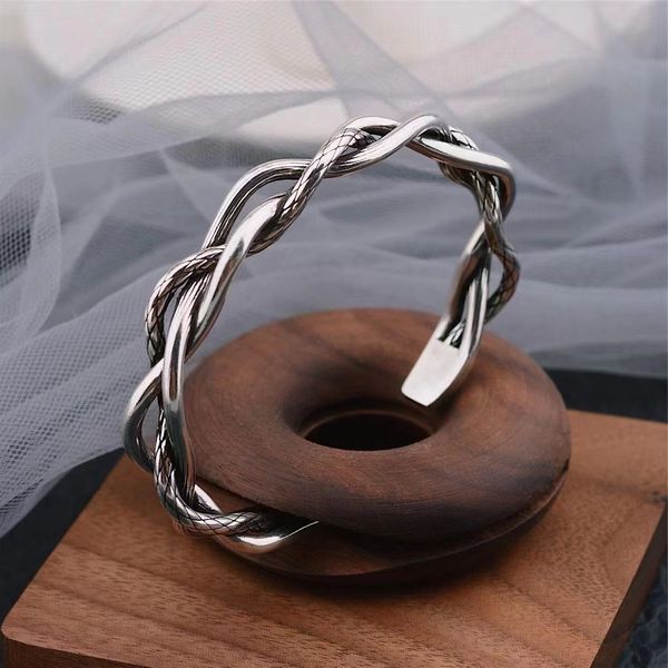 2023 cross-border mens pixiu knitting fried dough twists personality bracelet collection new european and american retro opening bracelet wh, Black
2023 cross-border mens pixiu knitting fried dough twists personality bracelet collection new european and american retro opening bracelet wh, Black