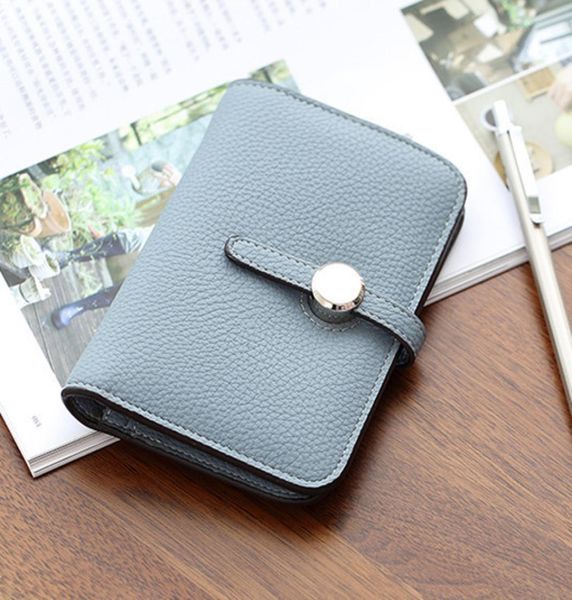 2017 selling hasp short women wallet quality pu money bags buckle handbags card holders female cluth bag6794195, Red;black
2017 selling hasp short women wallet quality pu money bags buckle handbags card holders female cluth bag6794195, Red;black
