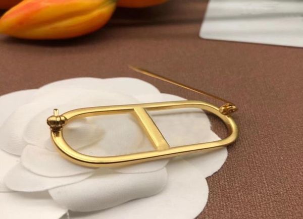 luxury designer jewelryfamous fashion brand gold letter mens women accessorie sbrooch wedding party dress clothing or8237064, Gray
luxury designer jewelryfamous fashion brand gold letter mens women accessorie sbrooch wedding party dress clothing or8237064, Gray