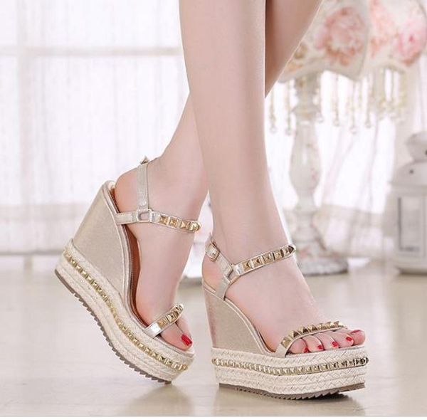 2019 gold rivets straw knitting platform wedge shoes luxury women high heel designer shoes3058094, Black
2019 gold rivets straw knitting platform wedge shoes luxury women high heel designer shoes3058094, Black