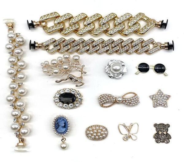 1 pcs new brand designer chain charms for bling rhinestone shoes accessories for women girl shoe decorations4133450, White;pink
1 pcs new brand designer chain charms for bling rhinestone shoes accessories for women girl shoe decorations4133450, White;pink
