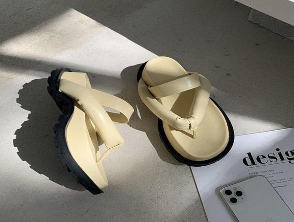 modern slippers women039s summer flip flops platform sandals for women outdoor punk female chunky shoes soft breathable slipper7703535, Black
modern slippers women039s summer flip flops platform sandals for women outdoor punk female chunky shoes soft breathable slipper7703535, Black