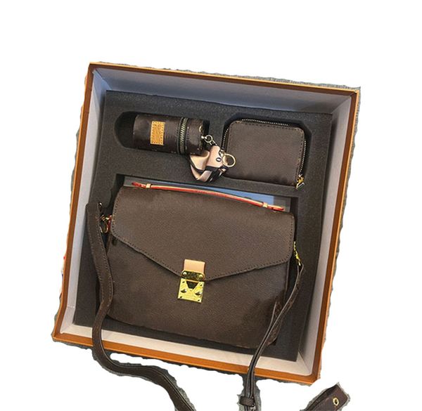 the christmas box 3 piece set designer bag shoulder bag tote bag crossbody bag mini underarm bag women handbag mahjong bags embossed bag cha
the christmas box 3 piece set designer bag shoulder bag tote bag crossbody bag mini underarm bag women handbag mahjong bags embossed bag cha