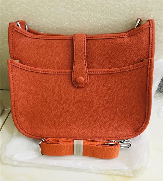 2020 classic h paris h eveln pm epsom togo genuine leather messenger bag shoulder bags crossbody bags 31cm2023200, Black
2020 classic h paris h eveln pm epsom togo genuine leather messenger bag shoulder bags crossbody bags 31cm2023200, Black