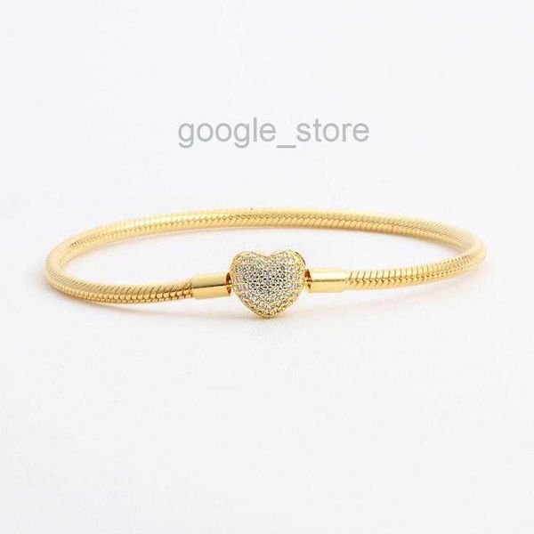 18k yellow gold plated cz diamond heart bracelets original box set 925 silver snake chain bracelet women wedding jewelry, Golden;silver
18k yellow gold plated cz diamond heart bracelets original box set 925 silver snake chain bracelet women wedding jewelry, Golden;silver