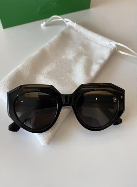 new 1031 mens sunglasses men sun glasses women sunglasses fashion style protects eyes gafas de sol lunettes de soleil8900913, White;black
new 1031 mens sunglasses men sun glasses women sunglasses fashion style protects eyes gafas de sol lunettes de soleil8900913, White;black