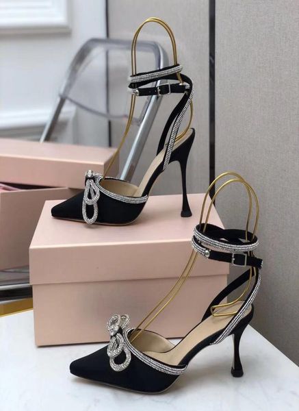 2021020302y 40 silkglitter cross sandals rhinestone strap bow 95cm high heel pointed toe black pink nude silver8482041
2021020302y 40 silkglitter cross sandals rhinestone strap bow 95cm high heel pointed toe black pink nude silver8482041